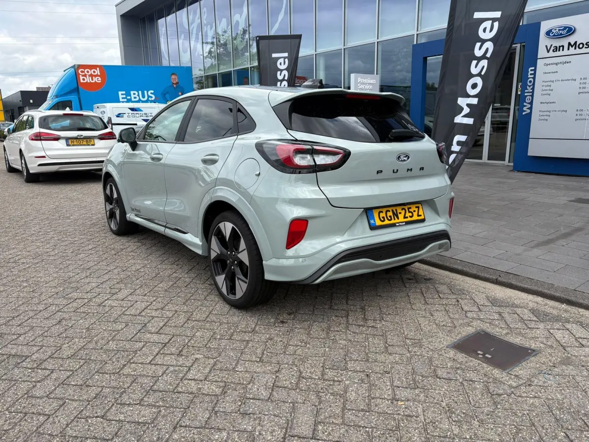 1.0 EcoBoost ST-Line X | MATRIX LED KOPLAMPEN | STOEL, STUUR EN VOORRUITVERWARMING | 360 CAMERA | DODEHOEKHERKENNING | ADAPTIVE CRUISE CONTROL | 19 LMV | CARPLAY