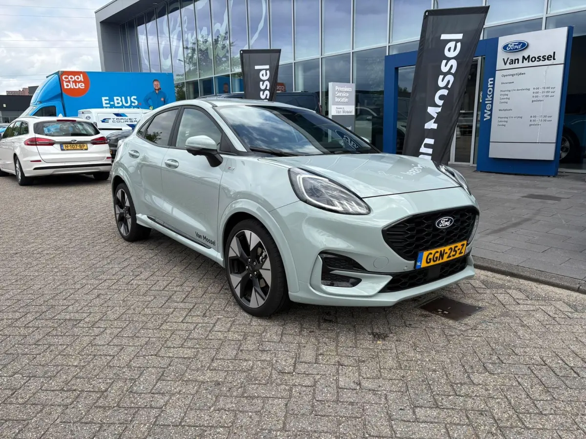 1.0 EcoBoost ST-Line X | MATRIX LED KOPLAMPEN | STOEL, STUUR EN VOORRUITVERWARMING | 360 CAMERA | DODEHOEKHERKENNING | ADAPTIVE CRUISE CONTROL | 19 LMV | CARPLAY