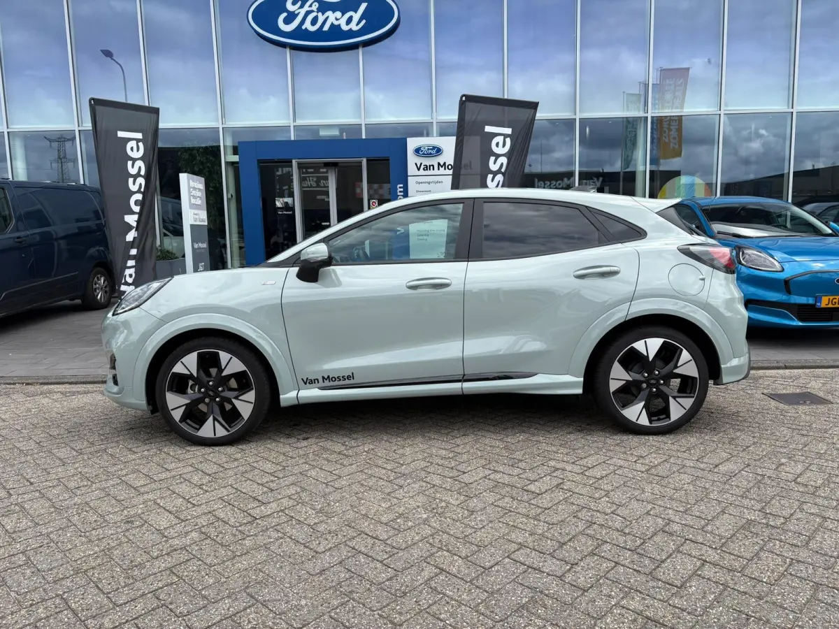 1.0 EcoBoost ST-Line X | MATRIX LED KOPLAMPEN | STOEL, STUUR EN VOORRUITVERWARMING | 360 CAMERA | DODEHOEKHERKENNING | ADAPTIVE CRUISE CONTROL | 19 LMV | CARPLAY