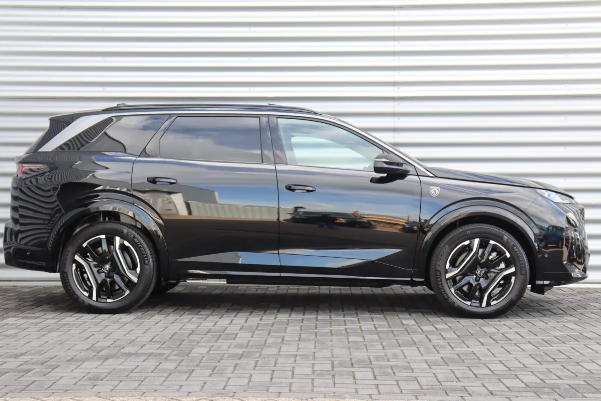 73KWH 210PK 7-ZITS GT AVANTAGE AUTOMAAT / NAVI / LEDER / CLIMA / FULL-LED / 19" LMV / KEYLESS / PANO. DAK / WARMTEPOMP  / 360° CAMERA / ADAPT. CRUISECONTROL / WINTERPAKKET / NIEUWSTAAT !!
