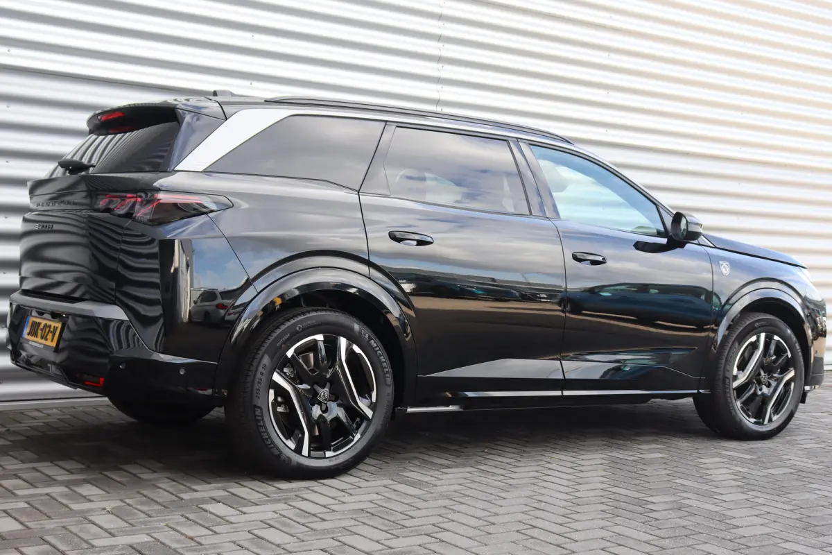 73KWH 210PK 7-ZITS GT AVANTAGE AUTOMAAT / NAVI / LEDER / CLIMA / FULL-LED / 19" LMV / KEYLESS / PANO. DAK / WARMTEPOMP  / 360° CAMERA / ADAPT. CRUISECONTROL / WINTERPAKKET / NIEUWSTAAT !!