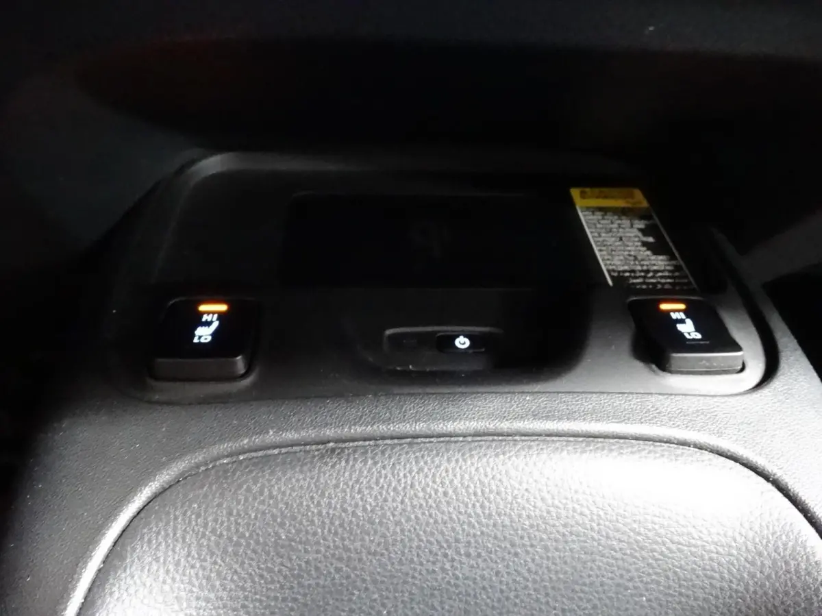 1.8 Hybrid ACC|Camera|Keyless