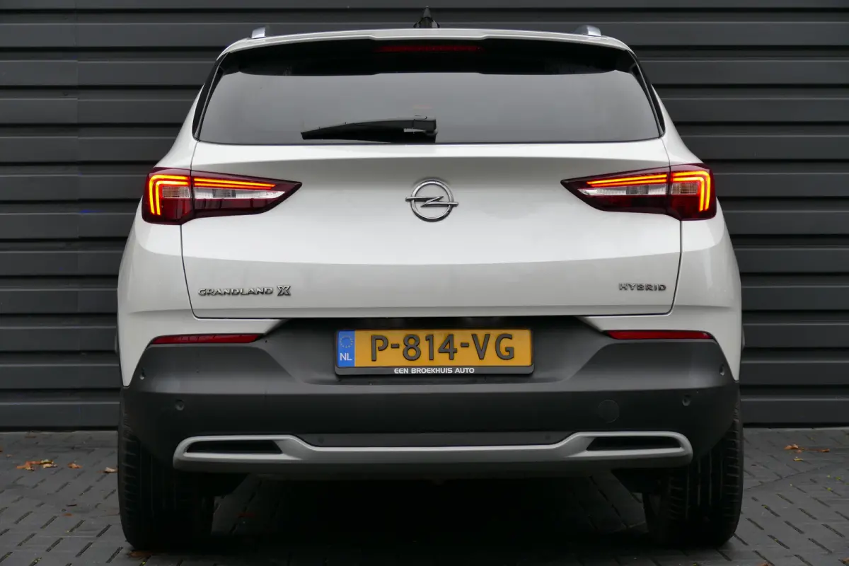 1.6 TURBO 225PK HYBRID INNOVATION AUTOMAAT | Achteruitrijcamera | Apple Carplay/Android Auto|telefoonintegratie premium | Bluetooth telefoonvoorbereiding