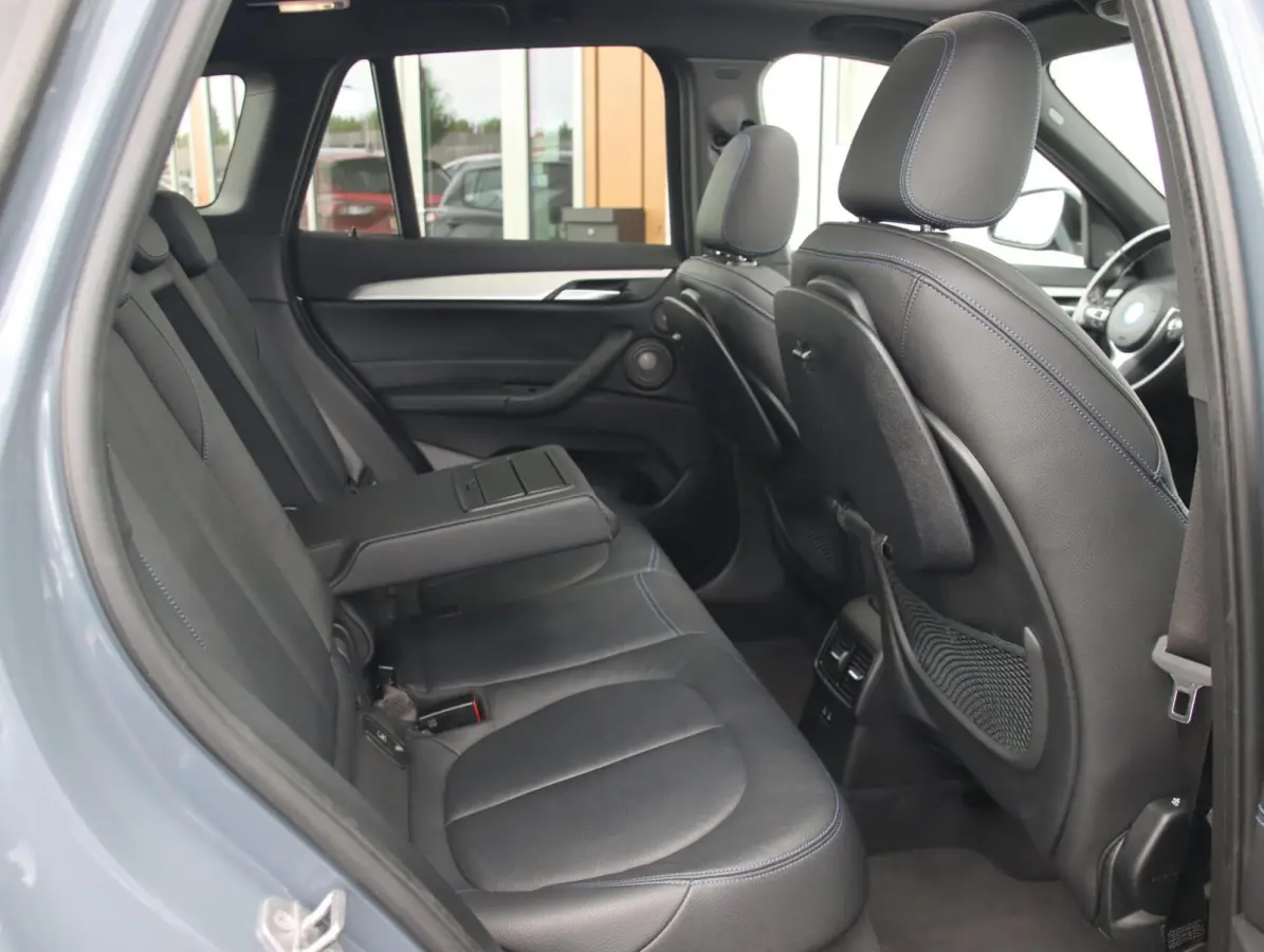 xDrive25e High Executive M-sport | SOH 88% | Panoramadak