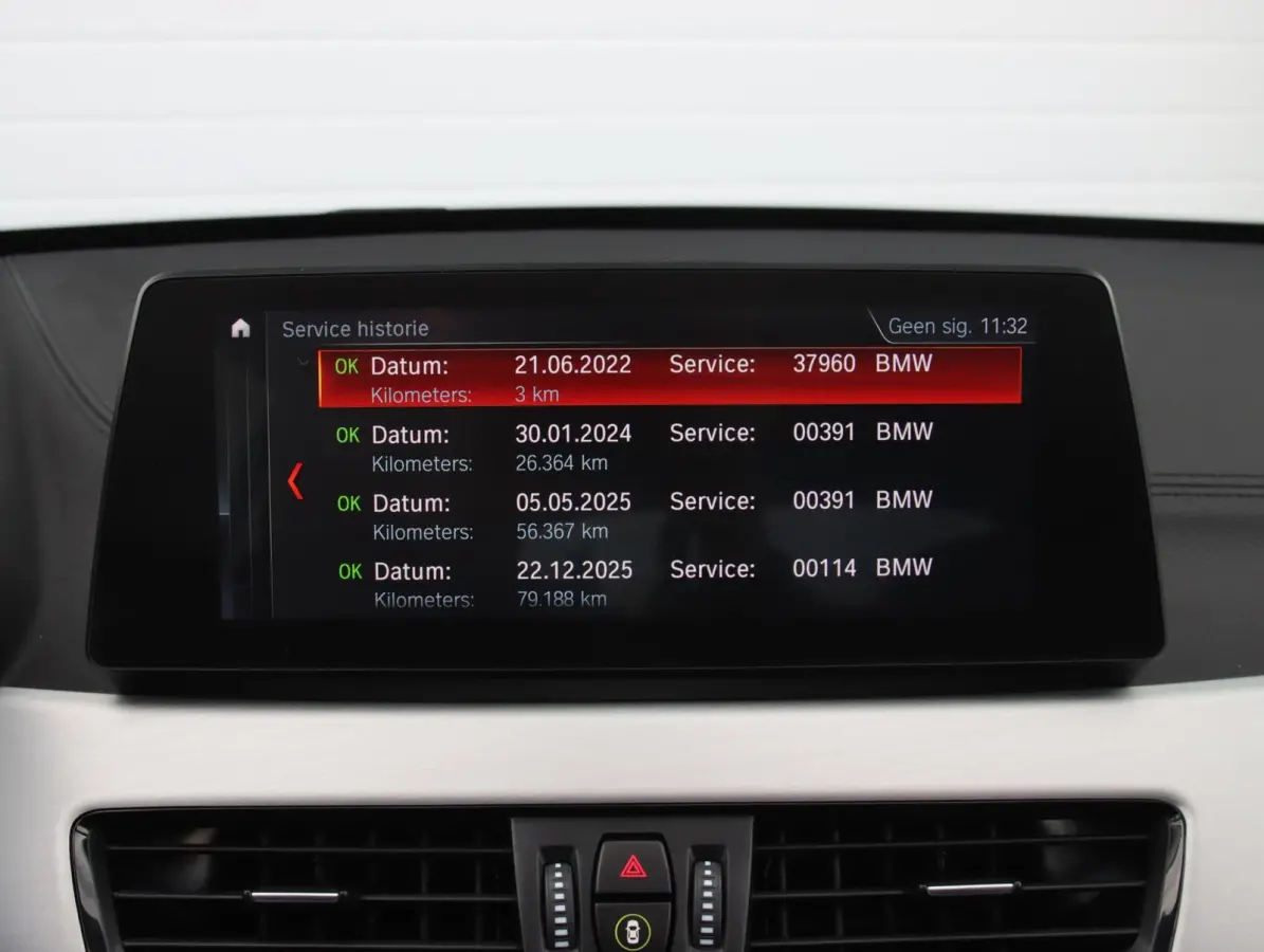 xDrive25e High Executive M-sport | SOH 88% | Panoramadak