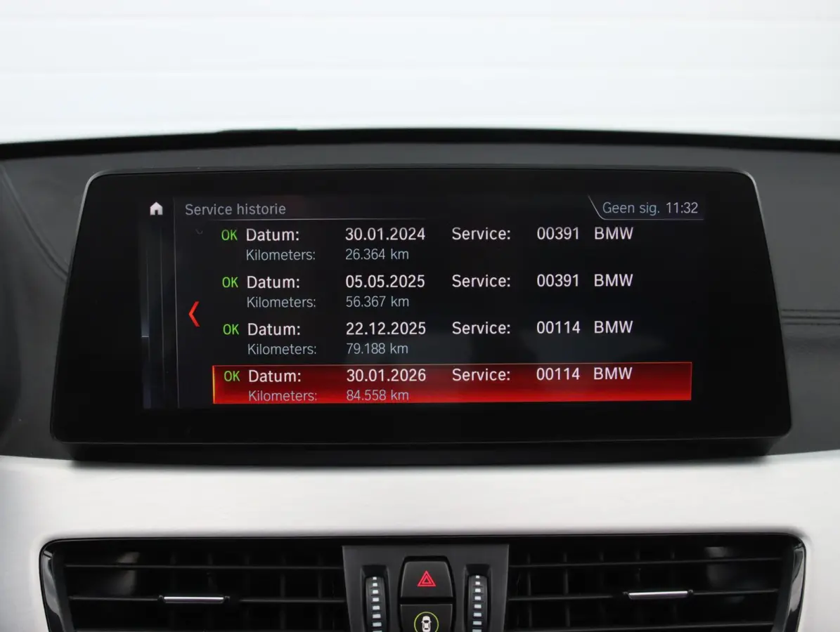 xDrive25e High Executive M-sport | SOH 88% | Panoramadak