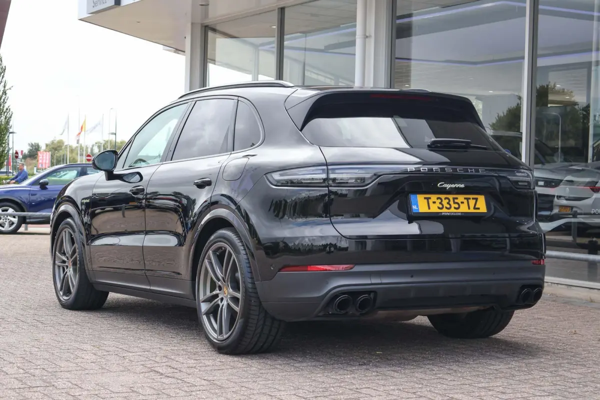 3.0 E-Hybrid 462pk Platinum Edition | SoH 85% | Sport Chrono | Trekhaak | Luchtvering | Panoramadak