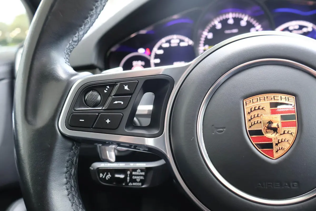 3.0 E-Hybrid 462pk Platinum Edition | SoH 85% | Sport Chrono | Trekhaak | Luchtvering | Panoramadak