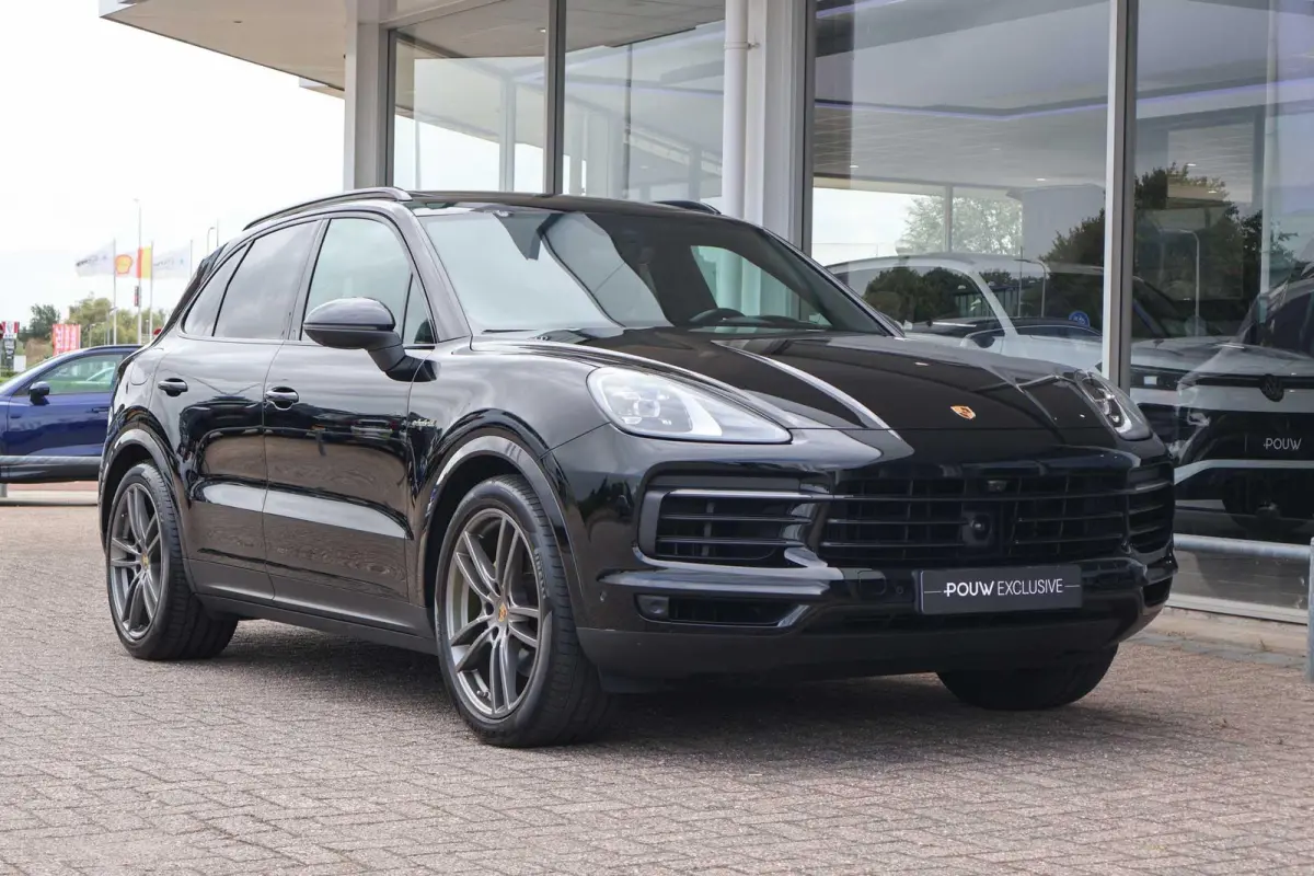 3.0 E-Hybrid 462pk Platinum Edition | SoH 85% | Sport Chrono | Trekhaak | Luchtvering | Panoramadak