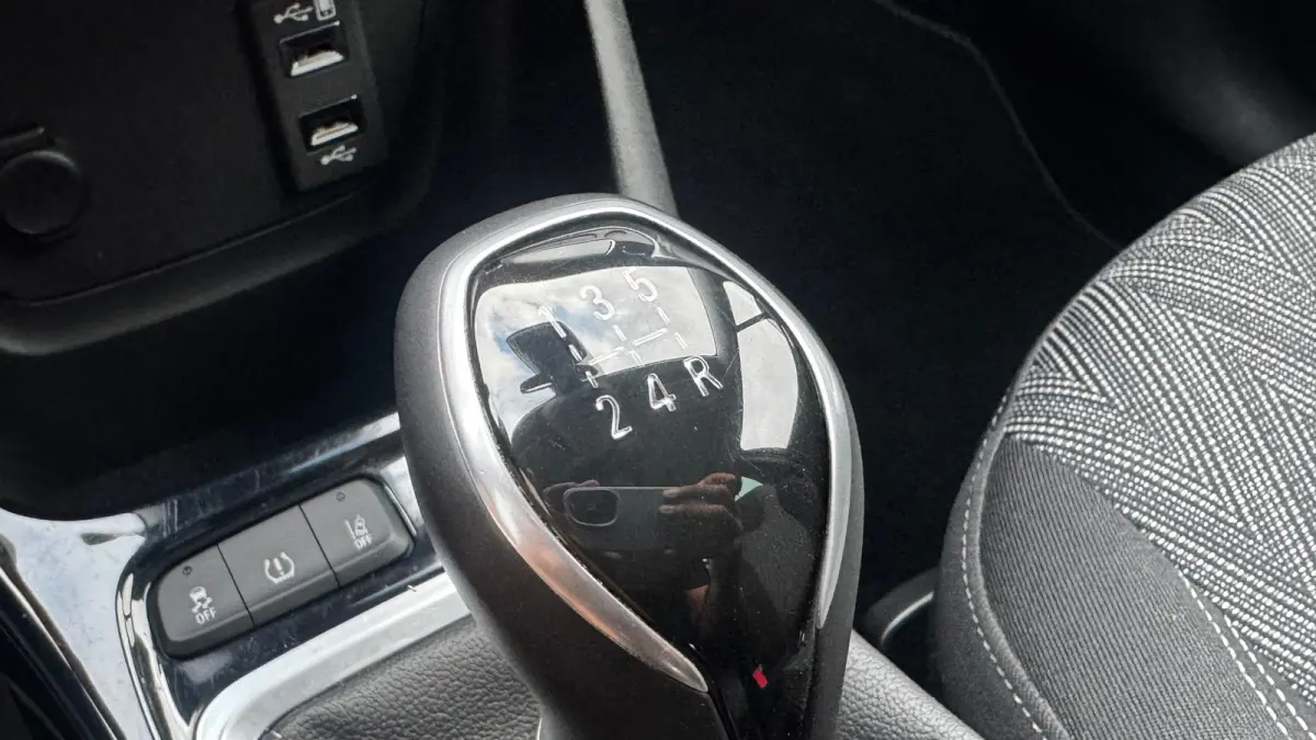 1.2 82PK EDITION+ 2020 / NAVI / FULL-LED / CLIMA / LED / PDC / 16" LMV / BLUETOOTH / CRUISECONTROL !!