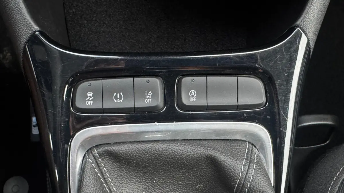 1.2 82PK EDITION+ 2020 / NAVI / FULL-LED / CLIMA / LED / PDC / 16" LMV / BLUETOOTH / CRUISECONTROL !!