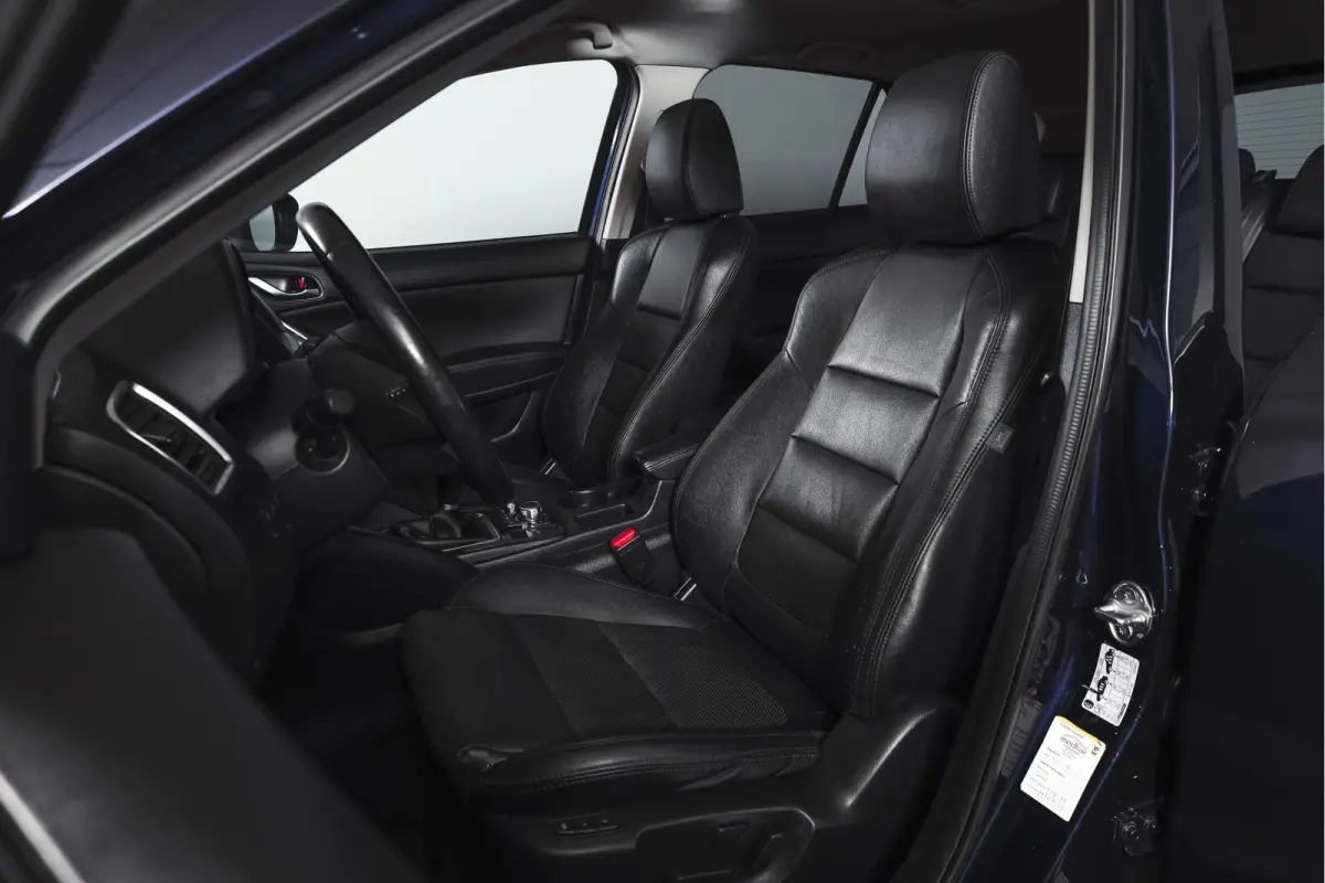 2.0 SkyActiv-G 165 Skylease GT 2WD Orig. NL | S/K-dak | Cruise | Stoelverw. | PDC | NAV | ECC | Bose | LM 17" |