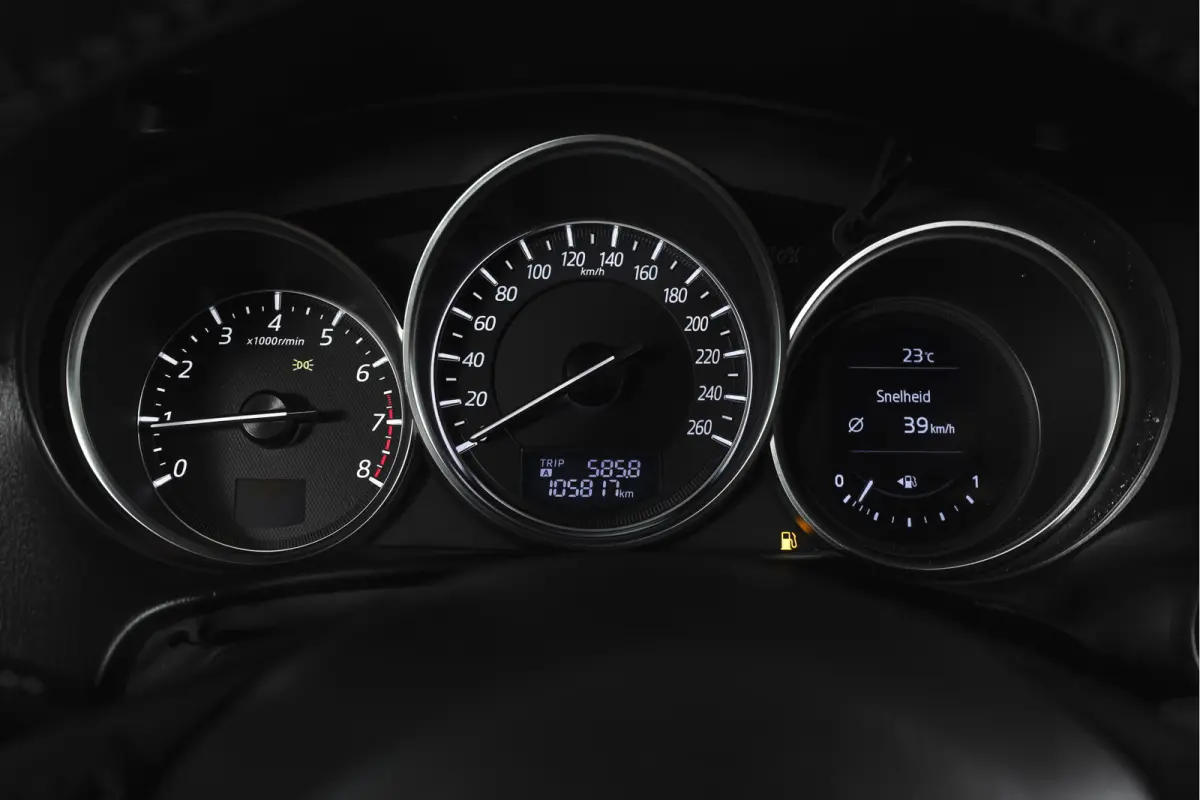2.0 SkyActiv-G 165 Skylease GT 2WD Orig. NL | S/K-dak | Cruise | Stoelverw. | PDC | NAV | ECC | Bose | LM 17" |