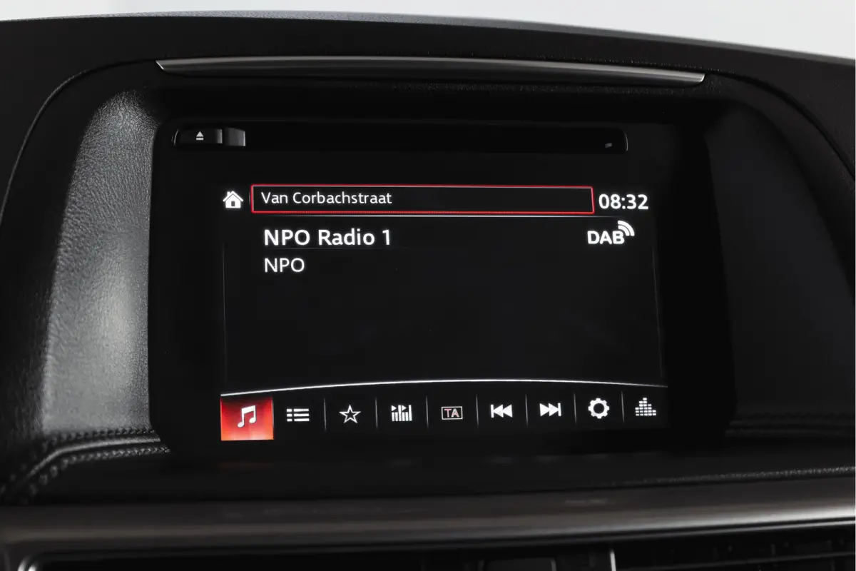 2.0 SkyActiv-G 165 Skylease GT 2WD Orig. NL | S/K-dak | Cruise | Stoelverw. | PDC | NAV | ECC | Bose | LM 17" |