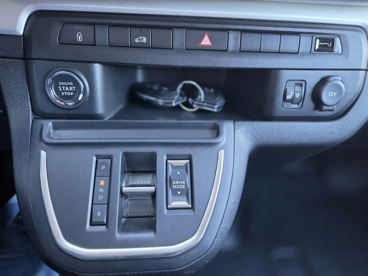 Long L3 75 kWh Xenon Stoelverwarming Airco Achteruitrijcamera