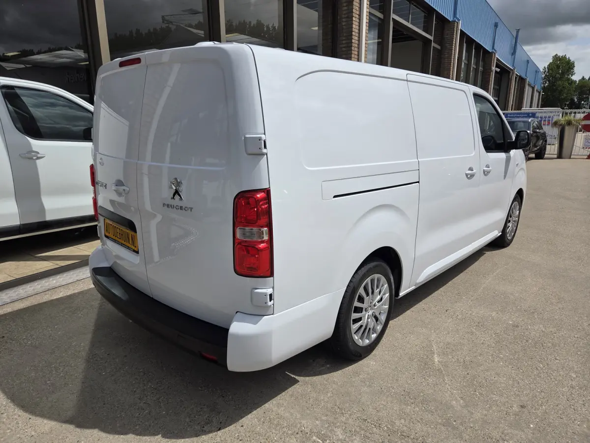 Long L3 75 kWh Xenon Stoelverwarming Airco Achteruitrijcamera
