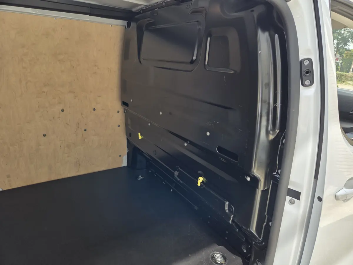 Long L3 75 kWh Xenon Stoelverwarming Airco Achteruitrijcamera