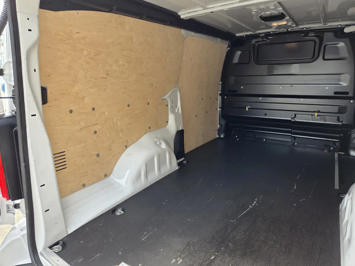 Long L3 75 kWh Xenon Stoelverwarming Airco Achteruitrijcamera