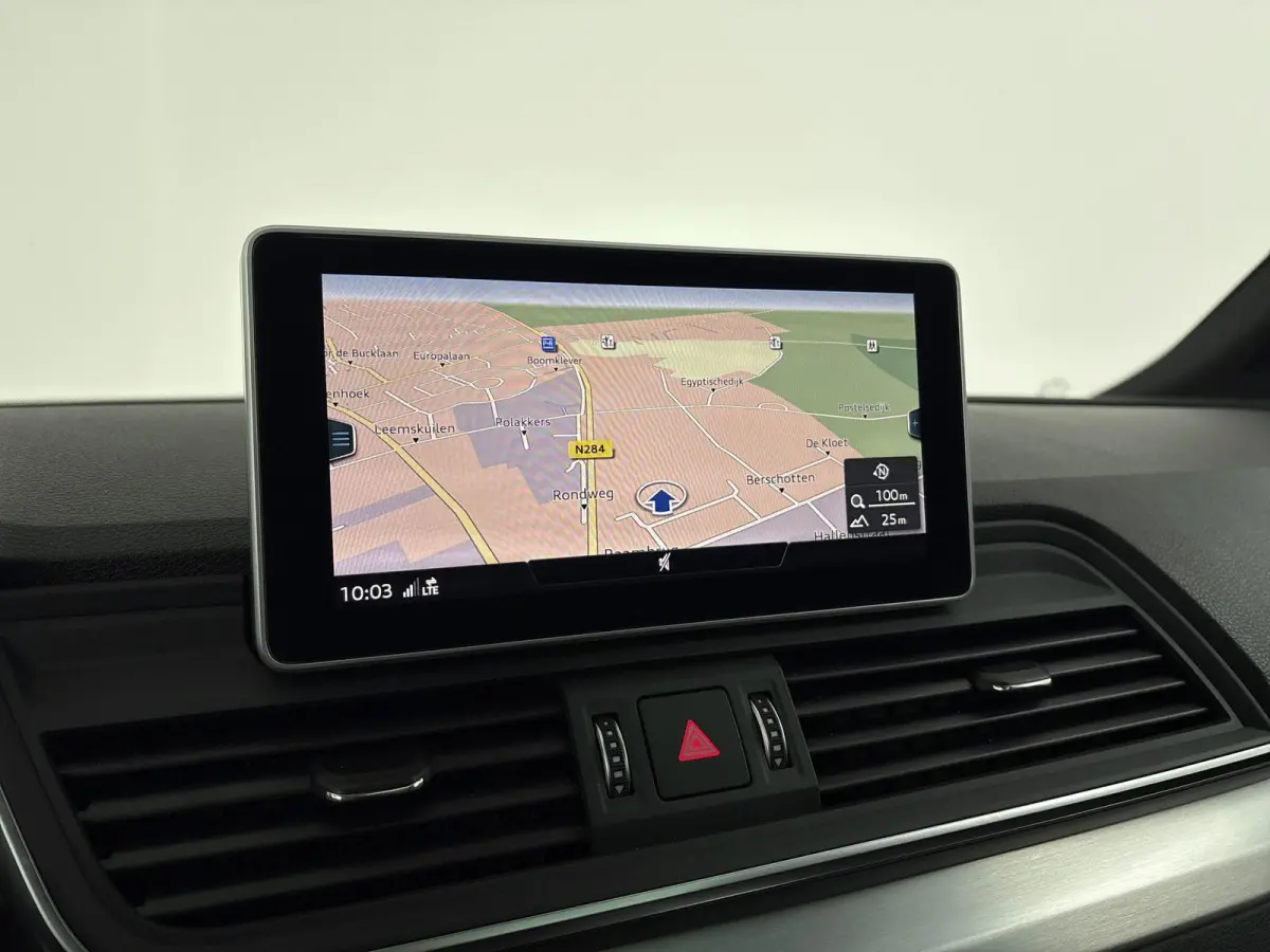 50 TFSI e quattro S edition Airco | Stoelverwarming | Elektrisch Glazen Panoramadak | Bluetooth | Cruise Control | Dakrails | Elektrisch Bedienbare Achterklep | Lederen Stuurwiel | Lichtmeta