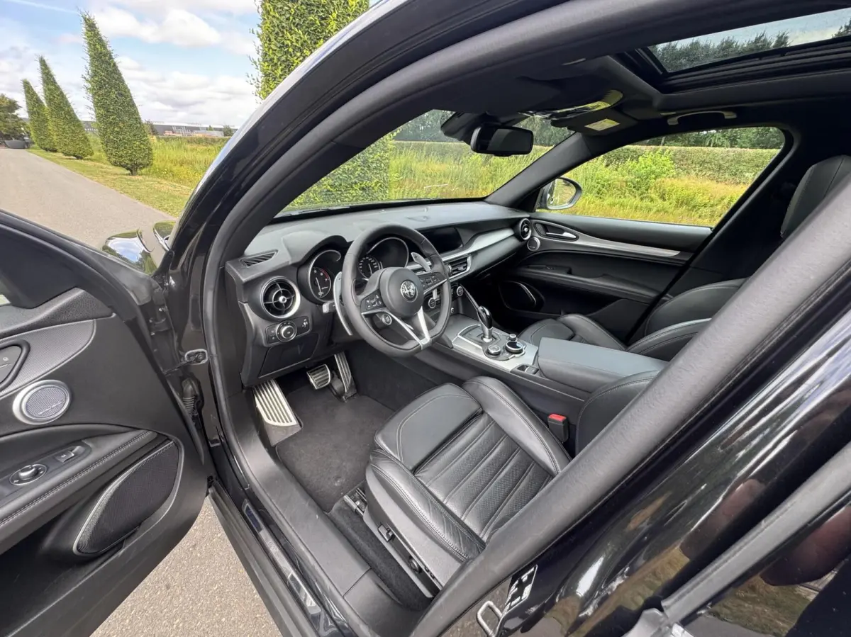 2.0t Q4 Veloce 280pk, Pano, 83dkm, TOP!!