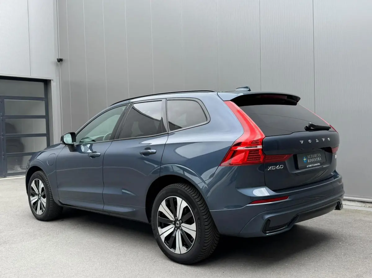 2.0 T6 Plug-in hybrid AWD Plus Dark Panorama|H/K Audio|Keyless