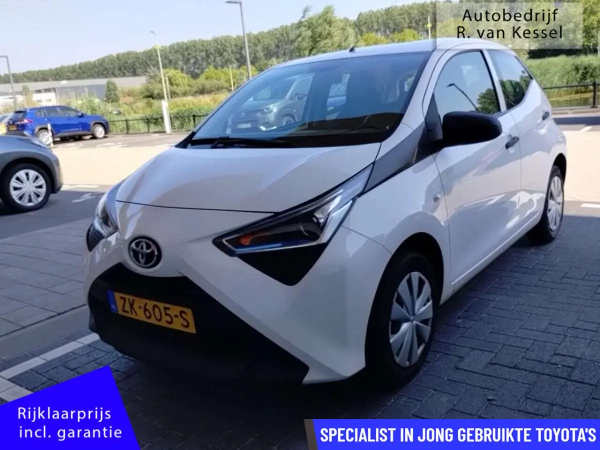 1.0 VVT-i x I 1e Eigenaar I Dealer onderhouden I NL-auto