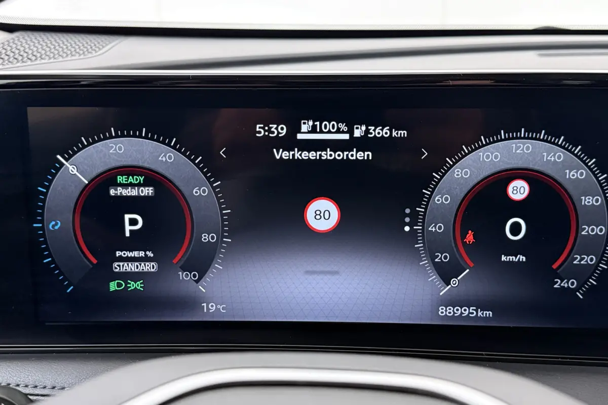 Evolve 66 kWh (98%SOH) Warmtepomp Half-Leder Camera Ad.Cruise