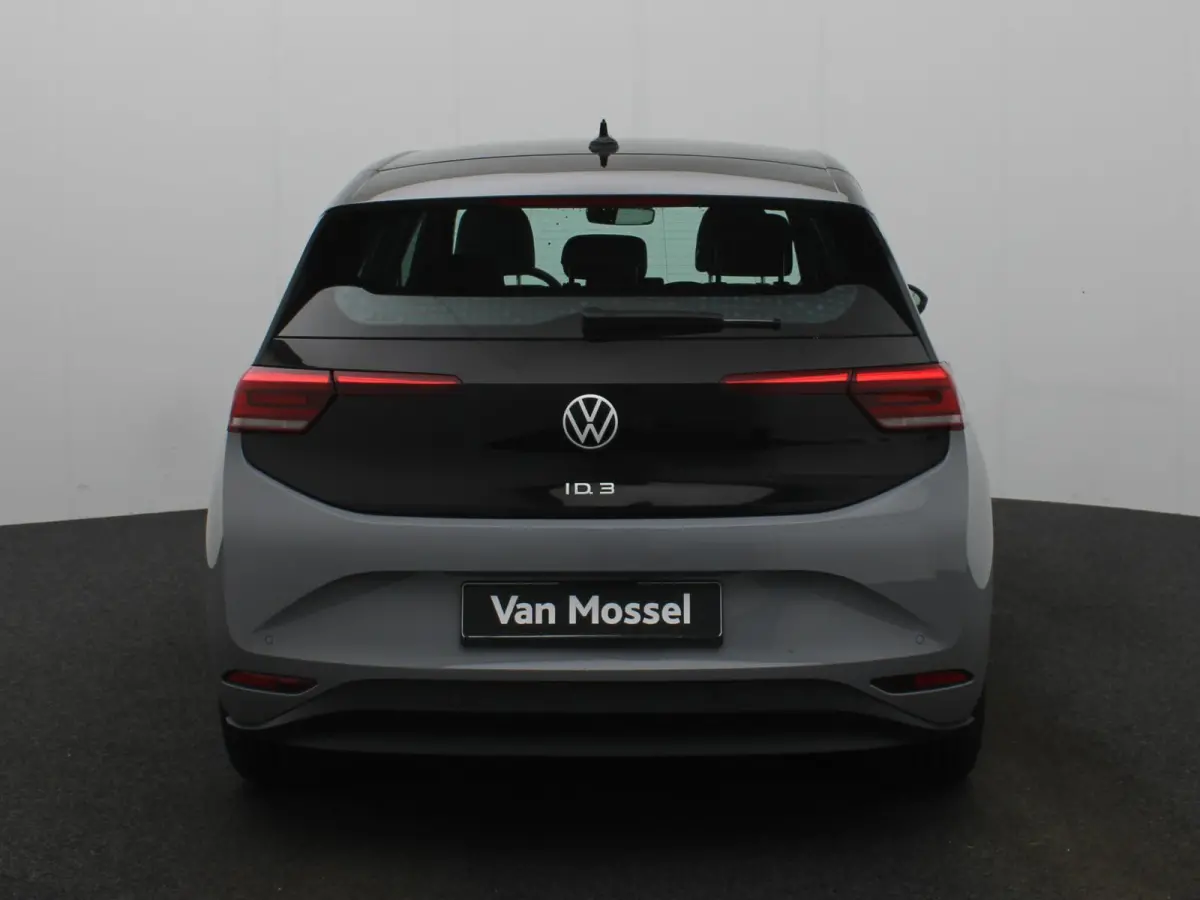 Pro 204 PK| Volkswagen ID.3 Pro | Navigatie | Warmtepomp | Airco | Parkeersensoren Voor/Achter | LED | 19 Inch Velgen |