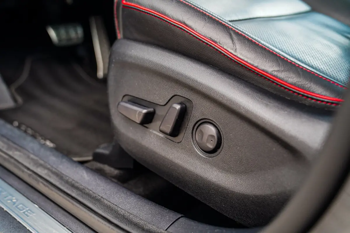 1.6 T-GDI 4WD DynamicLine | Stoelverkoeling | Stuurwielverwarming | 360 Camera | JBL | Lane Assist