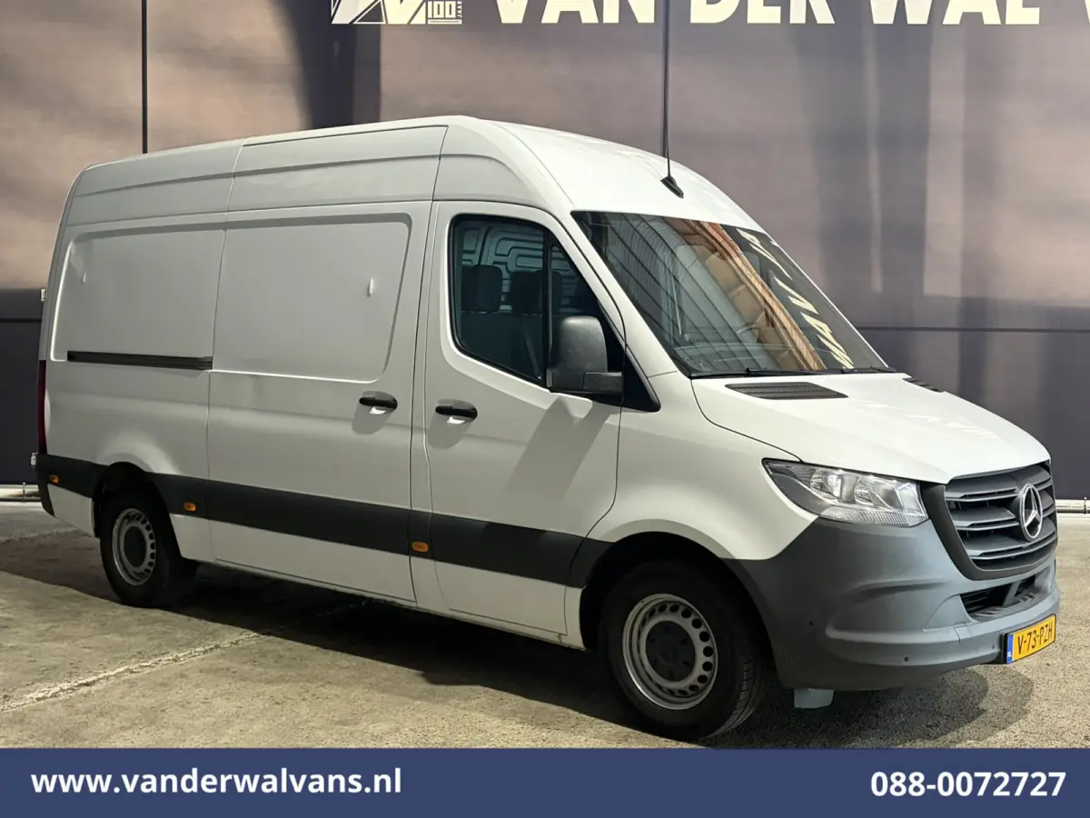 315 CDI 150pk L2H2 Euro6 Airco | Camera | Apple Carplay | Android Auto Parkeersensoren, 270 Graden Achterdeuren, Bijrijdersbank