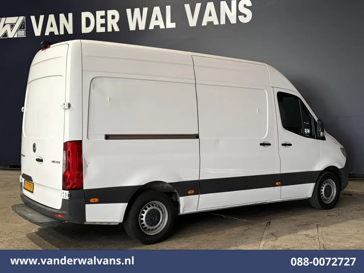 315 CDI 150pk L2H2 Euro6 Airco | Camera | Apple Carplay | Android Auto Parkeersensoren, 270 Graden Achterdeuren, Bijrijdersbank