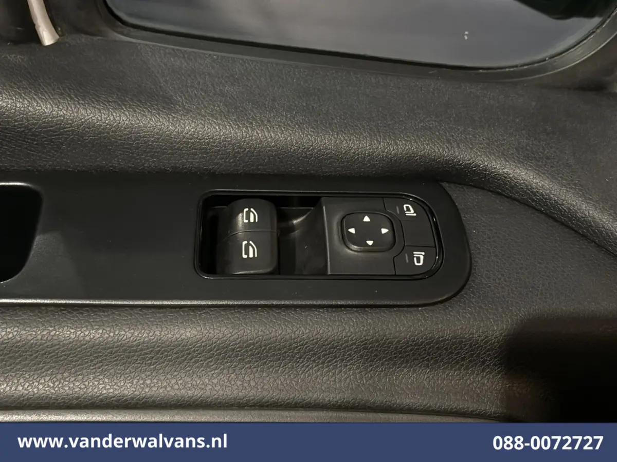 315 CDI 150pk L2H2 Euro6 Airco | Camera | Apple Carplay | Android Auto Parkeersensoren, 270 Graden Achterdeuren, Bijrijdersbank