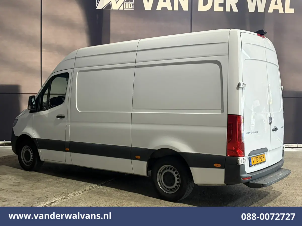 315 CDI 150pk L2H2 Euro6 Airco | Camera | Apple Carplay | Android Auto Parkeersensoren, 270 Graden Achterdeuren, Bijrijdersbank