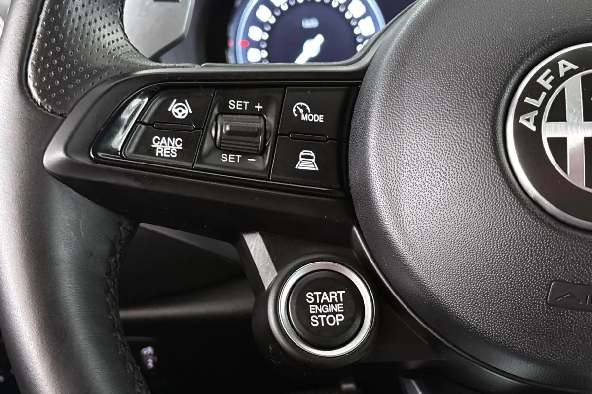 1.3T PHEV Veloce Leder Stoelventilatie Stoelverwarming Harman Kardon Keyless