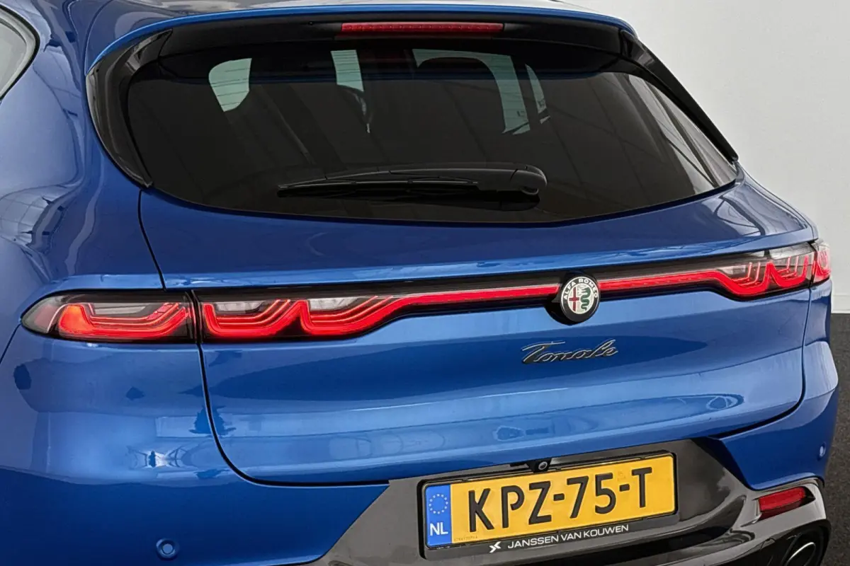 1.3T PHEV Veloce Leder Stoelventilatie Stoelverwarming Harman Kardon Keyless