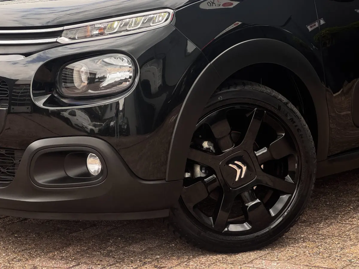 1.2 PureTech S&S Shine | 110 PK | Distributieriem vervangen | NL-Auto | All-Season banden | Camera | Navigatie