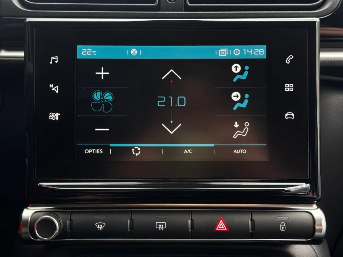 1.2 PureTech S&S Shine | 110 PK | Distributieriem vervangen | NL-Auto | All-Season banden | Camera | Navigatie