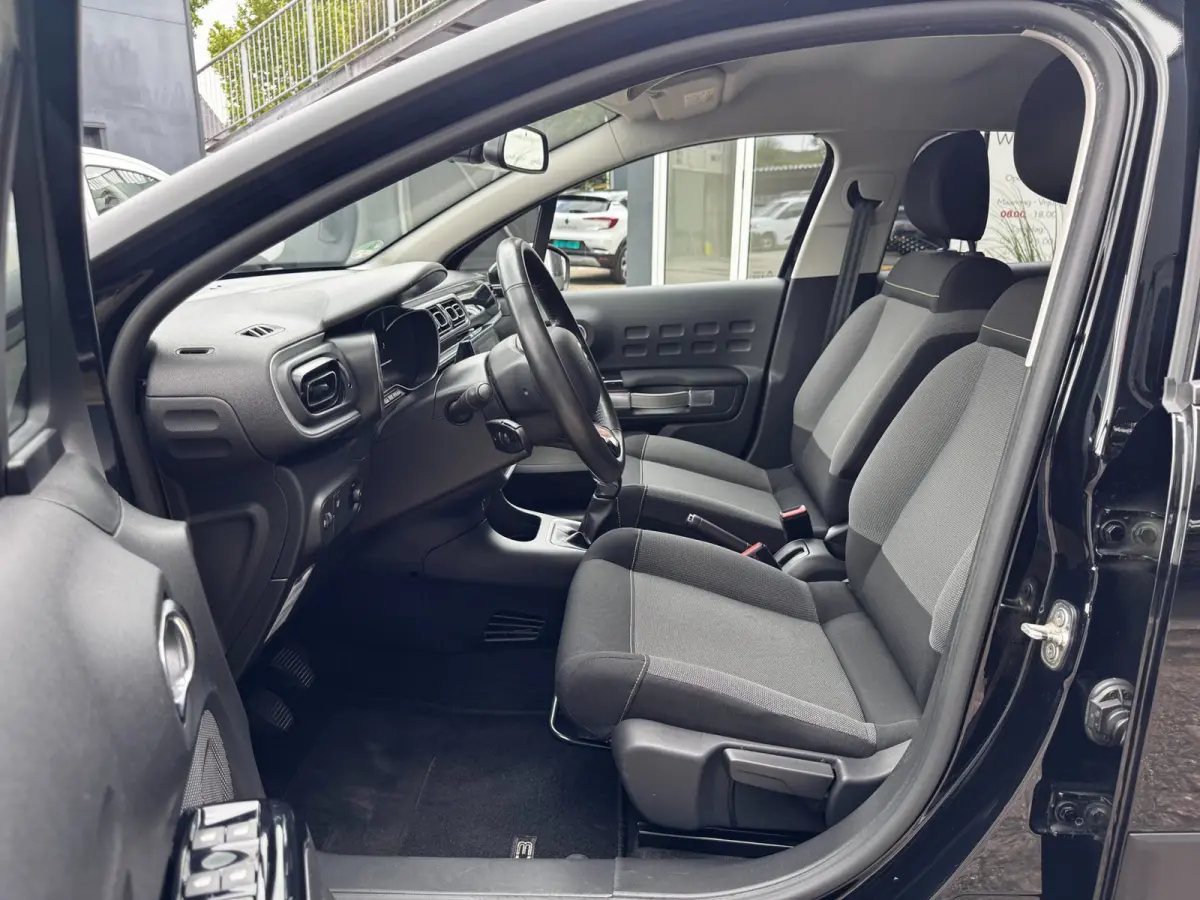1.2 PureTech S&S Shine | 110 PK | Distributieriem vervangen | NL-Auto | All-Season banden | Camera | Navigatie