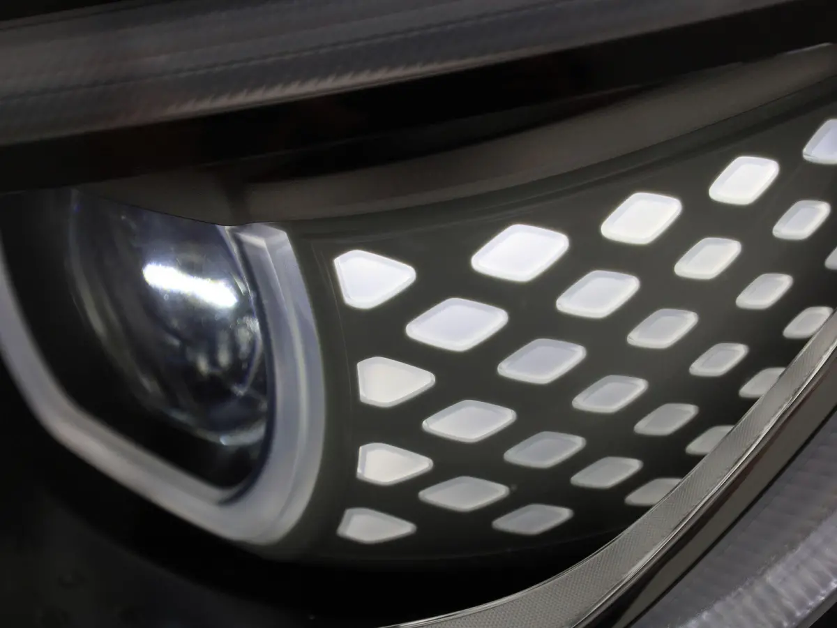 Pure 52 kWh 170 PK| Dealeronderhouden |Panoramadak | Navigatie | Stuurwielverwarming | Parkeersensoren | LED Matrix | 19 Inch Velgen