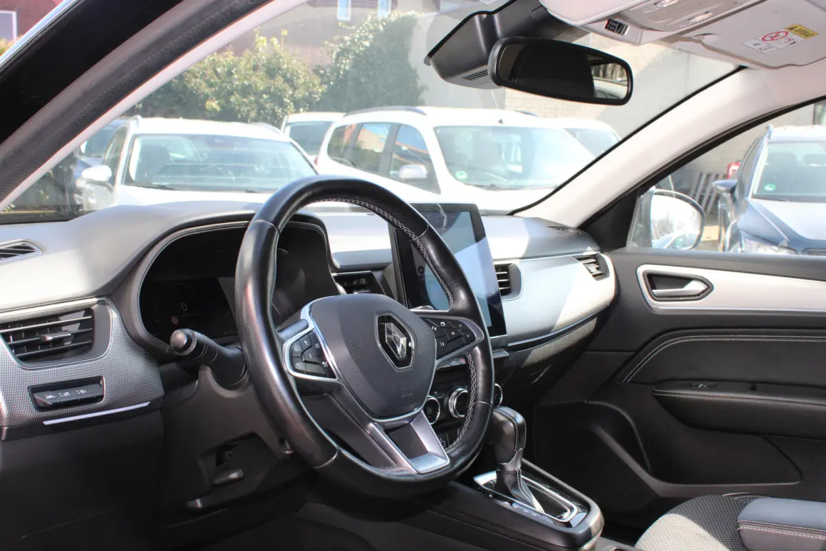 1.6 E-Tech Hybrid 145 Intens