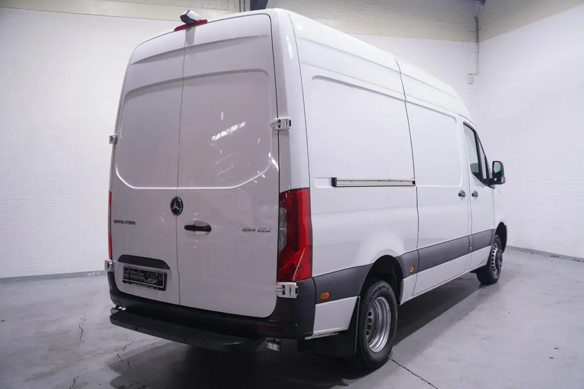 514 CDI 143 pk L2H2 Navi, Camera, Dubbel Lucht Opbergkasten Laadruimte, PDC V+A, 3-Zits