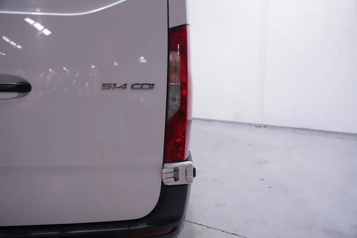 514 CDI 143 pk L2H2 Navi, Camera, Dubbel Lucht Opbergkasten Laadruimte, PDC V+A, 3-Zits