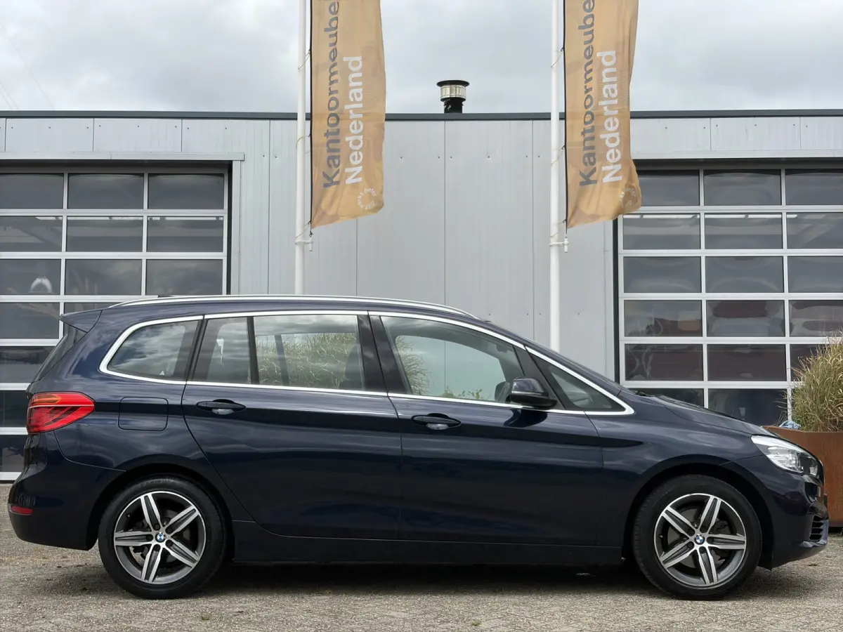 218i 7p. Centennial Executive 136pk | Bluetooth | Cruise control | LED koplampen | Navigatiesysteem | Parkeersensor achter | Rijdt fantastisch!