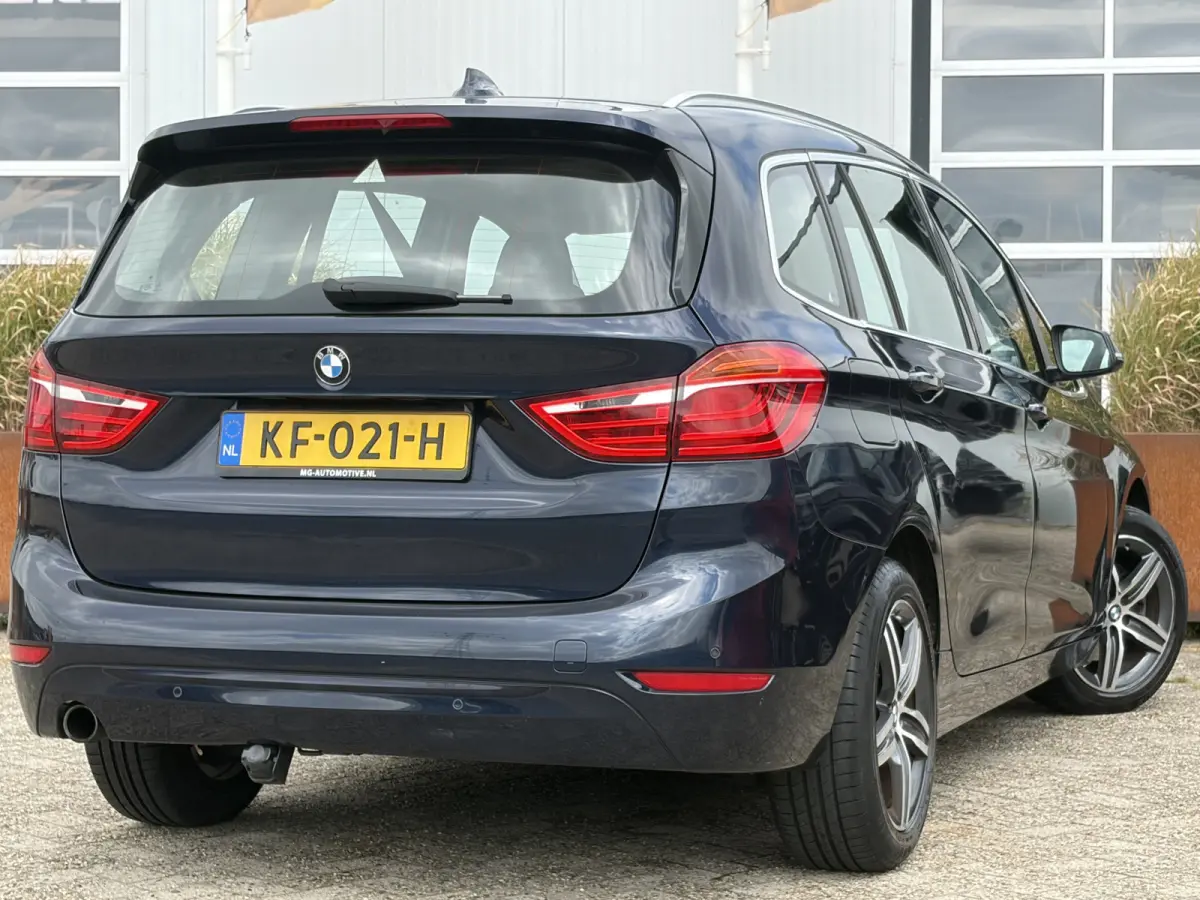 218i 7p. Centennial Executive 136pk | Bluetooth | Cruise control | LED koplampen | Navigatiesysteem | Parkeersensor achter | Rijdt fantastisch!