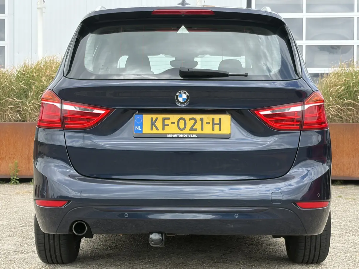 218i 7p. Centennial Executive 136pk | Bluetooth | Cruise control | LED koplampen | Navigatiesysteem | Parkeersensor achter | Rijdt fantastisch!