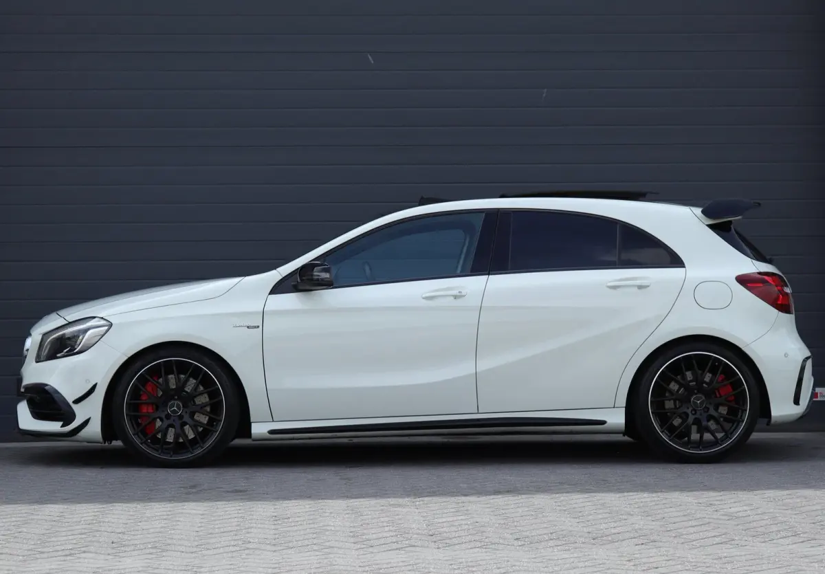AMG 45 4MATIC / Schaalstoelen / Pano / Carplay