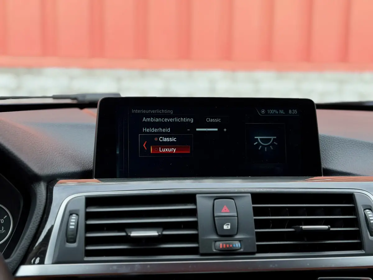 320i Carplay Camera Leer ACC DAP HUD DAB