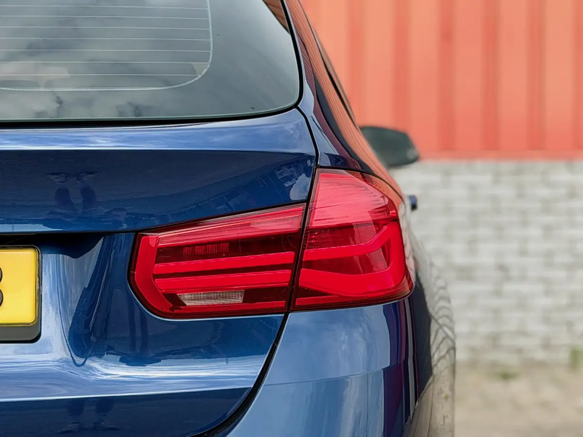 320i Carplay Camera Leer ACC DAP HUD DAB