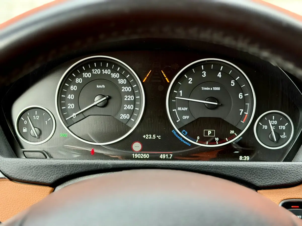 320i Carplay Camera Leer ACC DAP HUD DAB