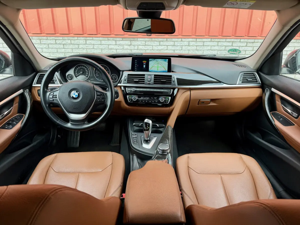 320i Carplay Camera Leer ACC DAP HUD DAB
